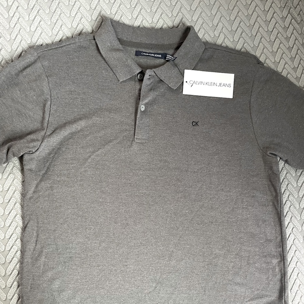 Calvin Klein Polo Size XL (18-20) Grey/ Short Sleeves
